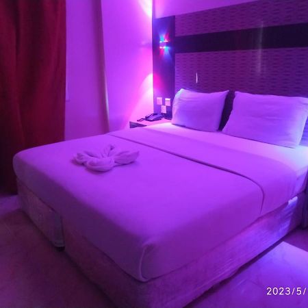 Tehran Hotel 迪拜 外观 照片