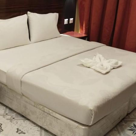 Tehran Hotel 迪拜 外观 照片