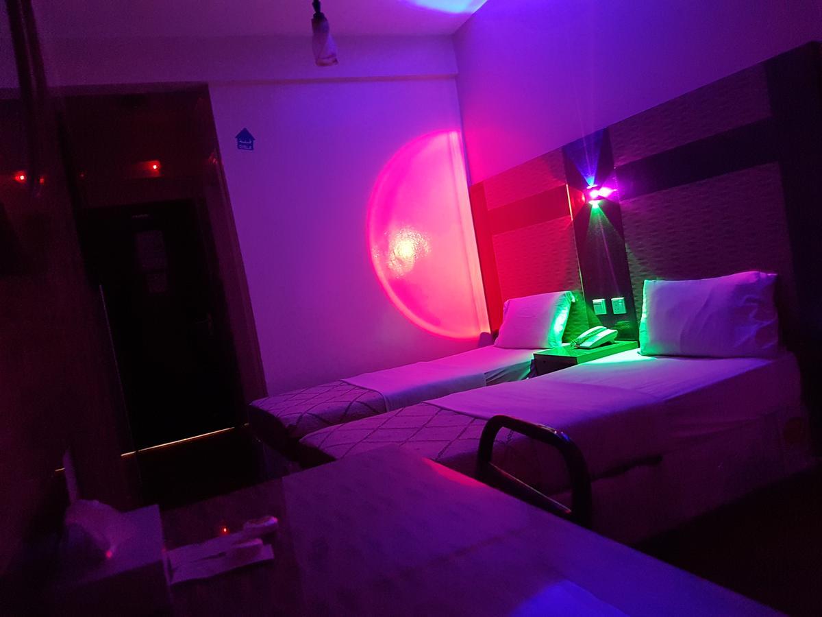 Tehran Hotel 迪拜 外观 照片