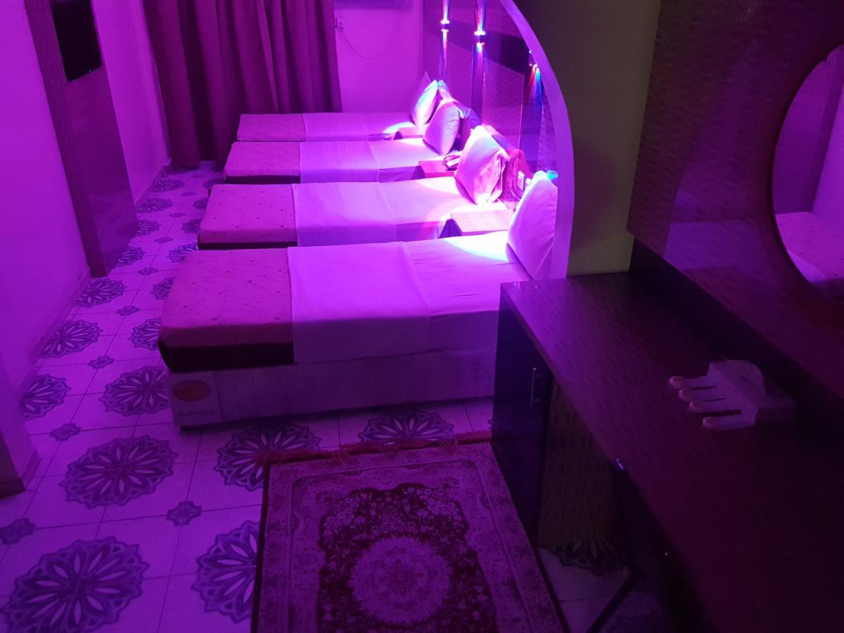 Tehran Hotel 迪拜 外观 照片